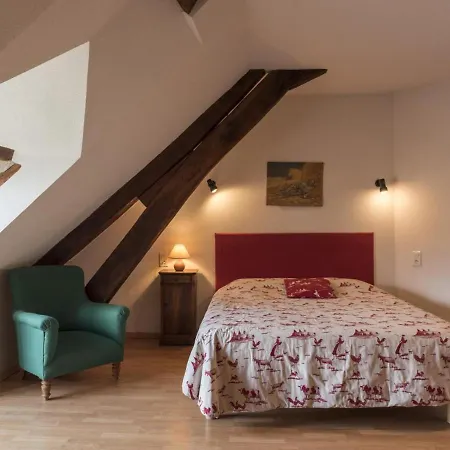 Grand Gite De Charme Avec Cheminee Pres De Montlucon, Jardin, Jeux Enfants, Animaux Acceptes - Fr-1-489-144